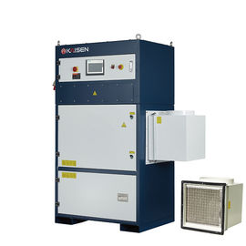 自浄式レーザーの発煙の抽出器3.0KW PLCの制御システム900 * 800 * 1775mm